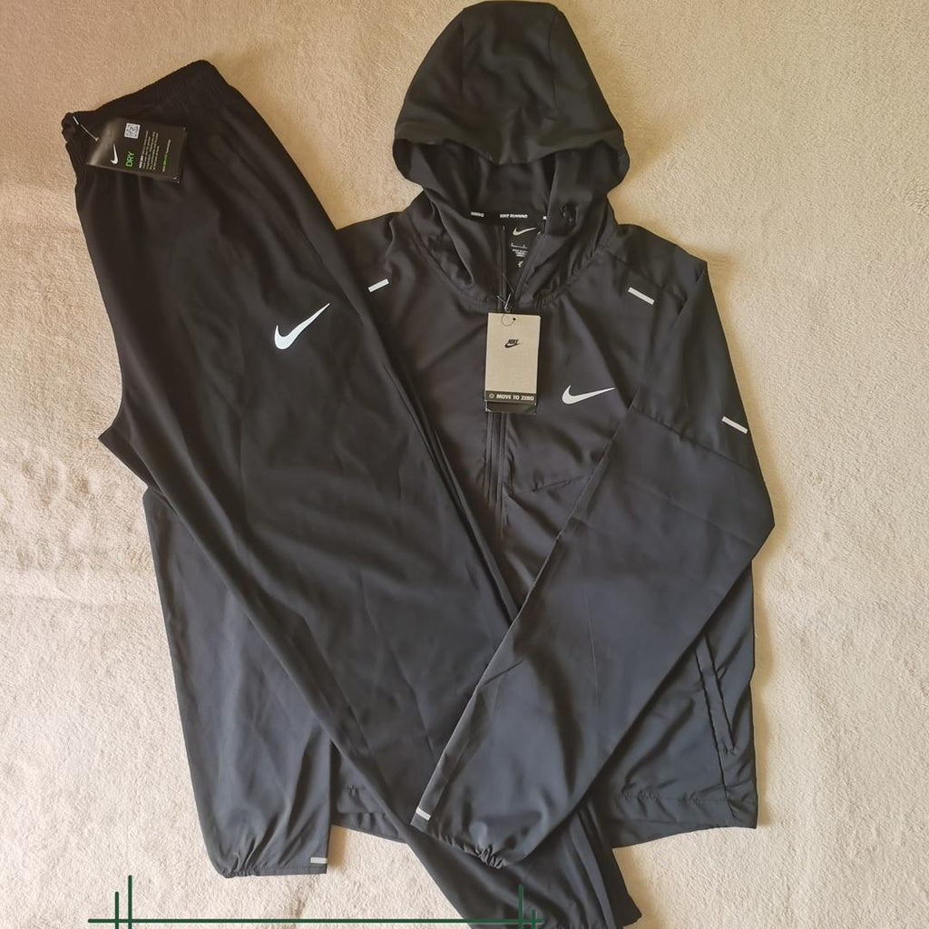 Running tracksuit
