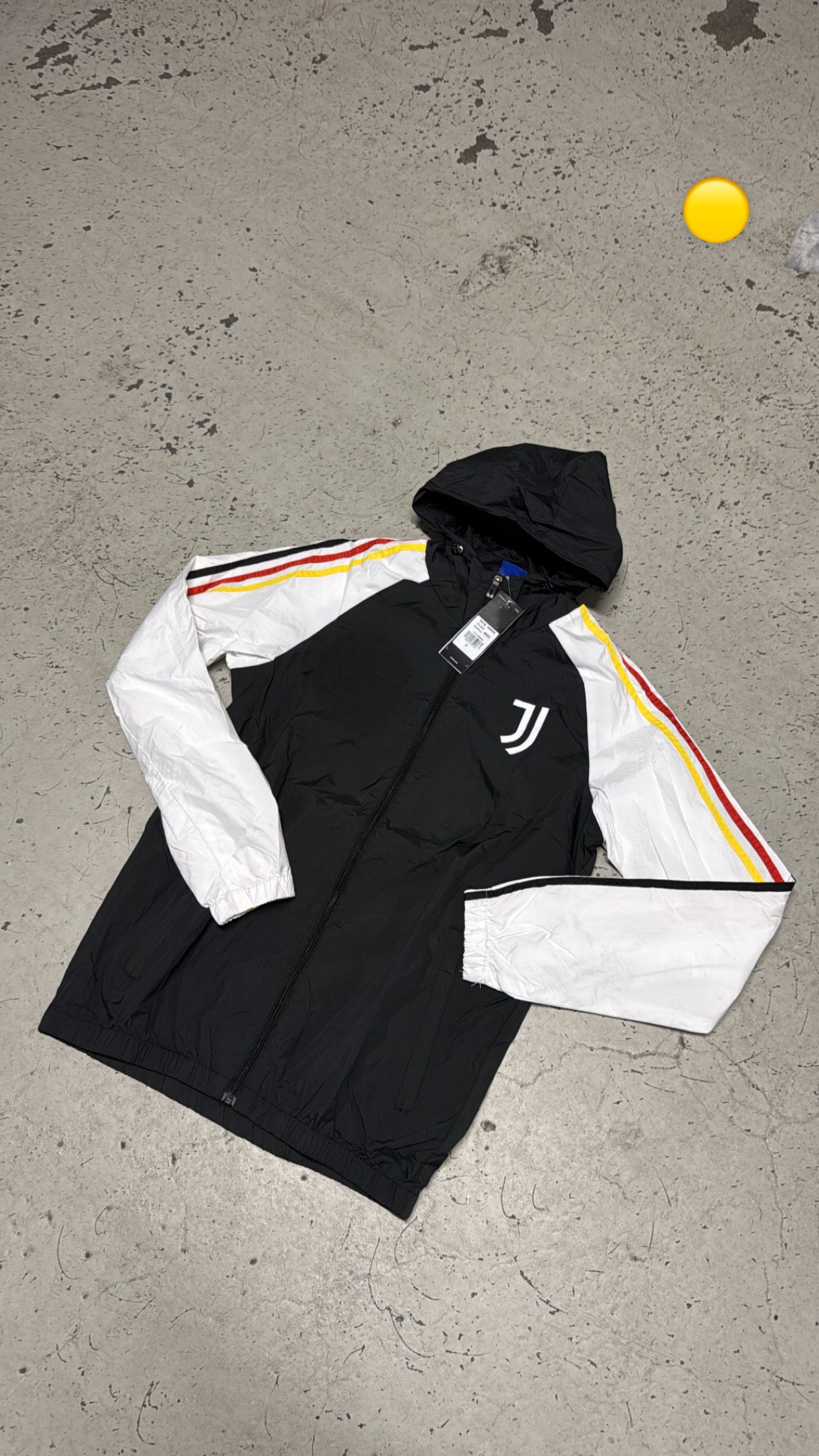 Juventus Windbreaker ⚫🔴🟡