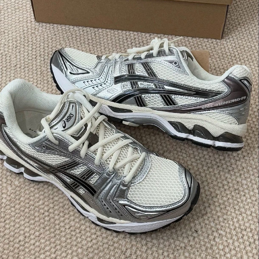 Street Shoes (trendsetters)