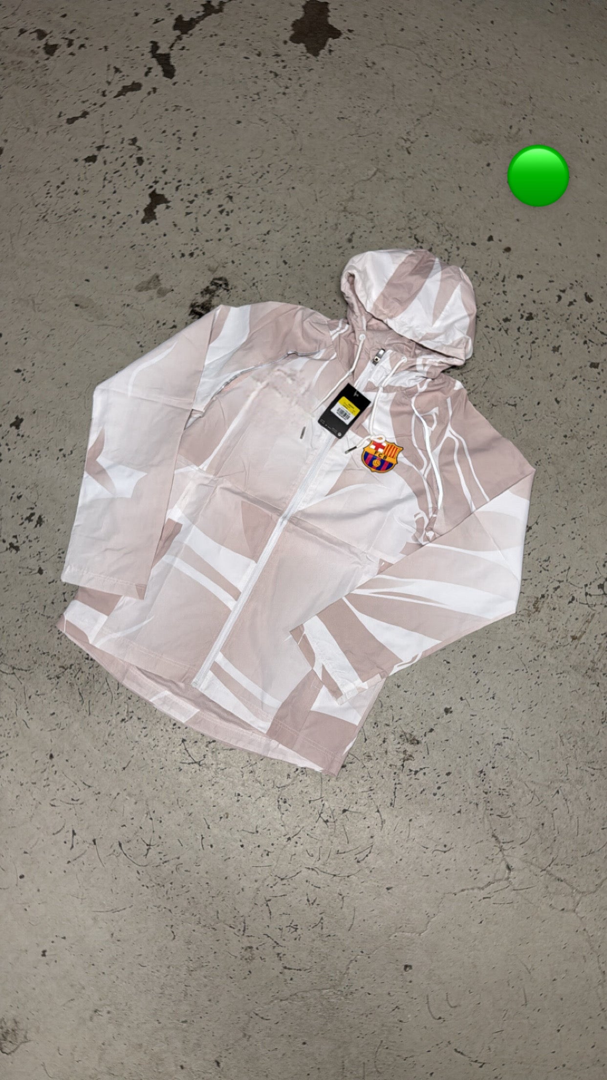 Barcelona Windbreaker ☢️