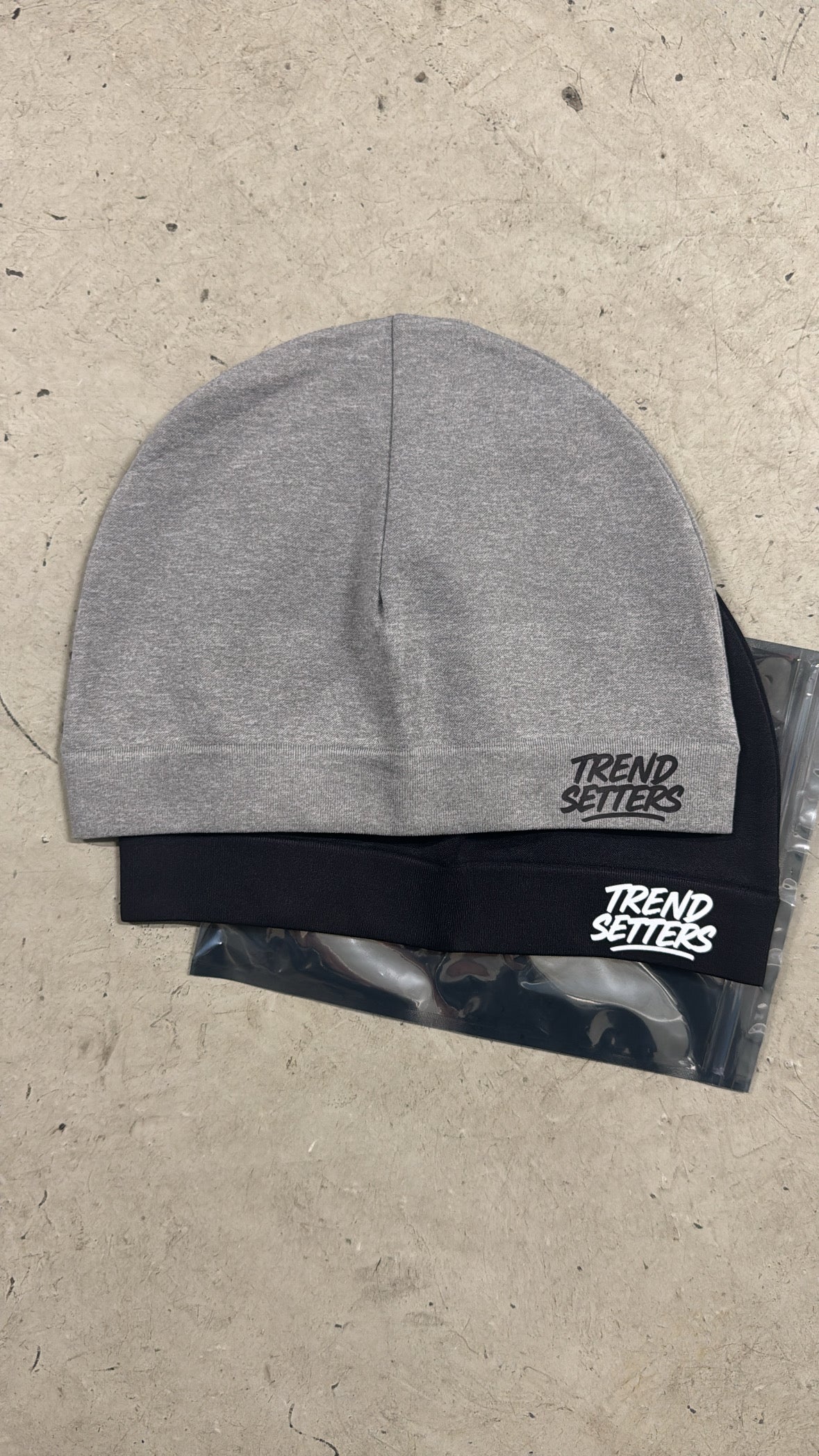 Trendsetter skullcap🖤🩶